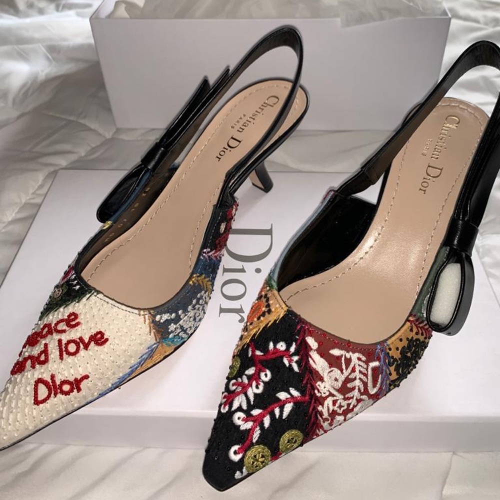 CHRISTIAN DIOR Peace and Love Slingback Pumps Size: 8 | IT 38